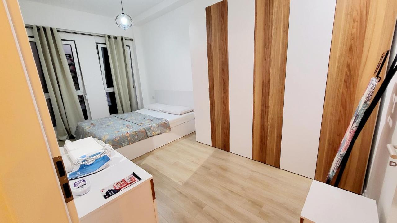 Elegant Apartment Kompleksi Magnet Tirana Exterior photo